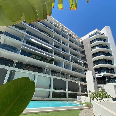 Sea View Апартаменти *